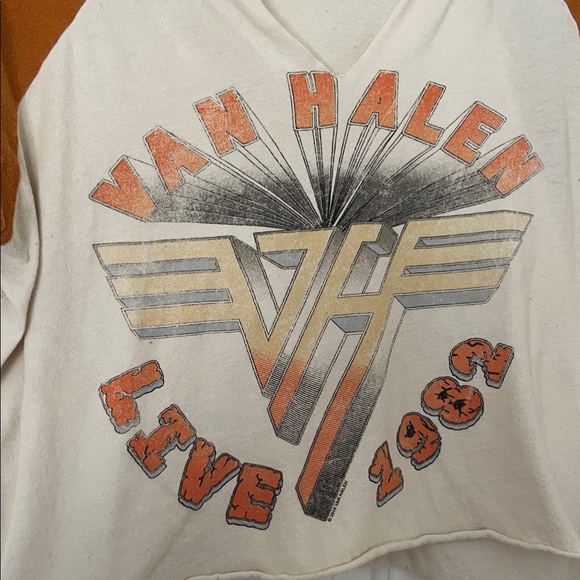 Forever 21 Graphic Tee - Picture 3 of 4